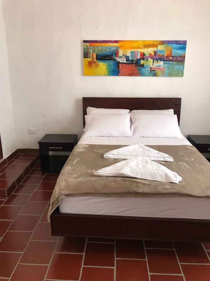 Hostal Rous San Gil Exterior photo